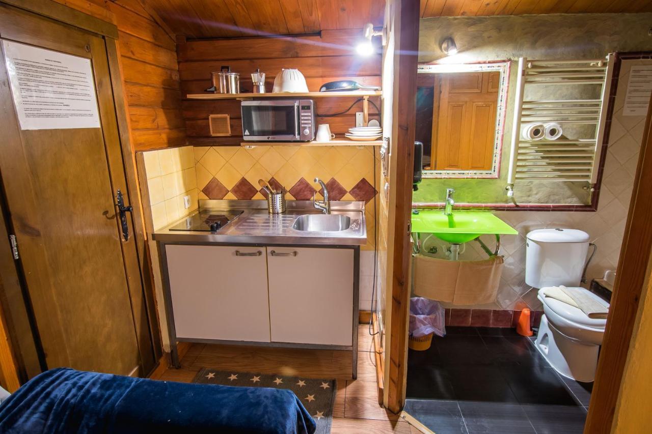 Fuente Del Lobo Glamping & Bungalows - Adults Only Pinos Genil Luaran gambar