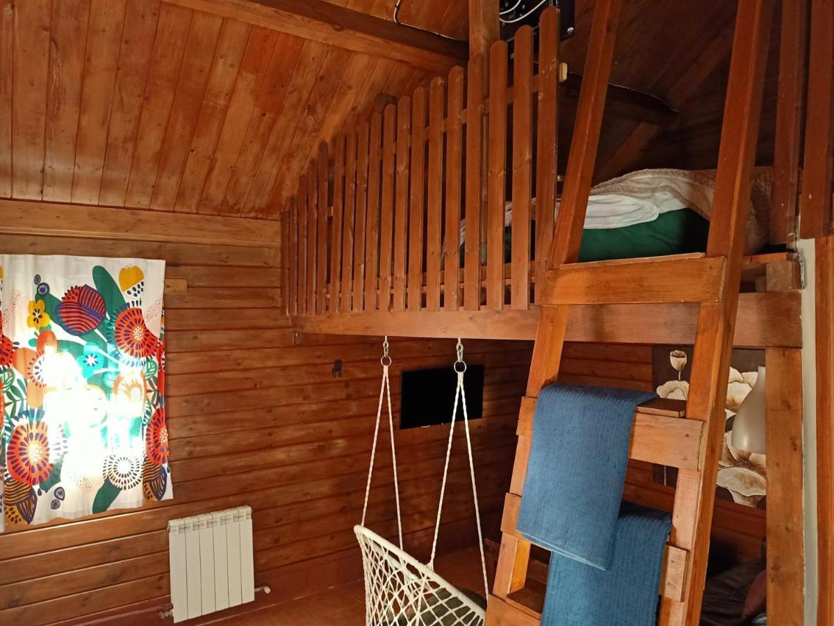 Fuente Del Lobo Glamping & Bungalows - Adults Only Pinos Genil Luaran gambar