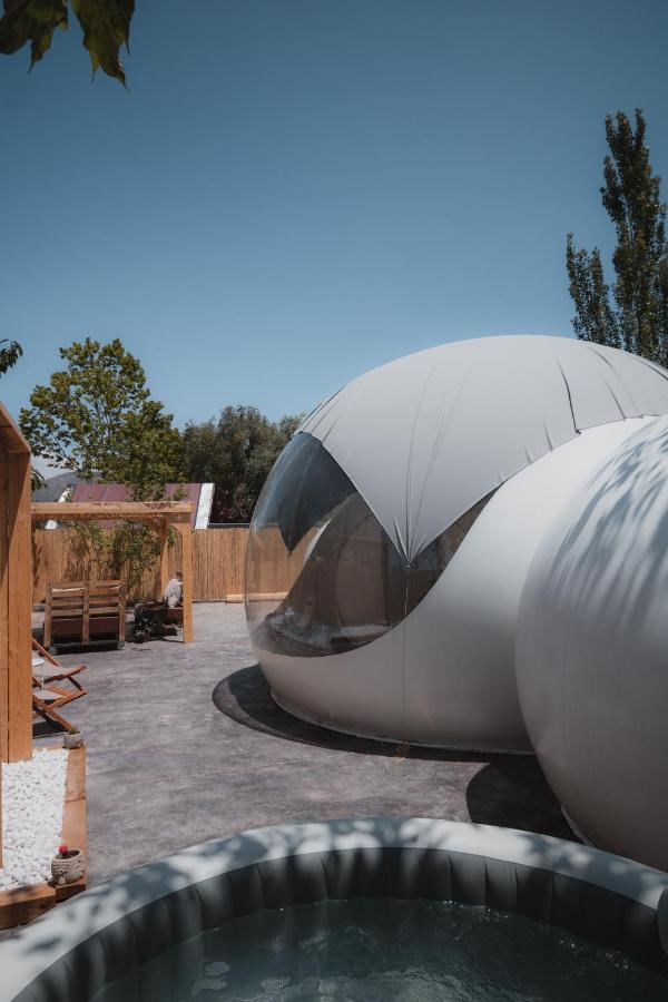 Fuente Del Lobo Glamping & Bungalows - Adults Only Pinos Genil Luaran gambar