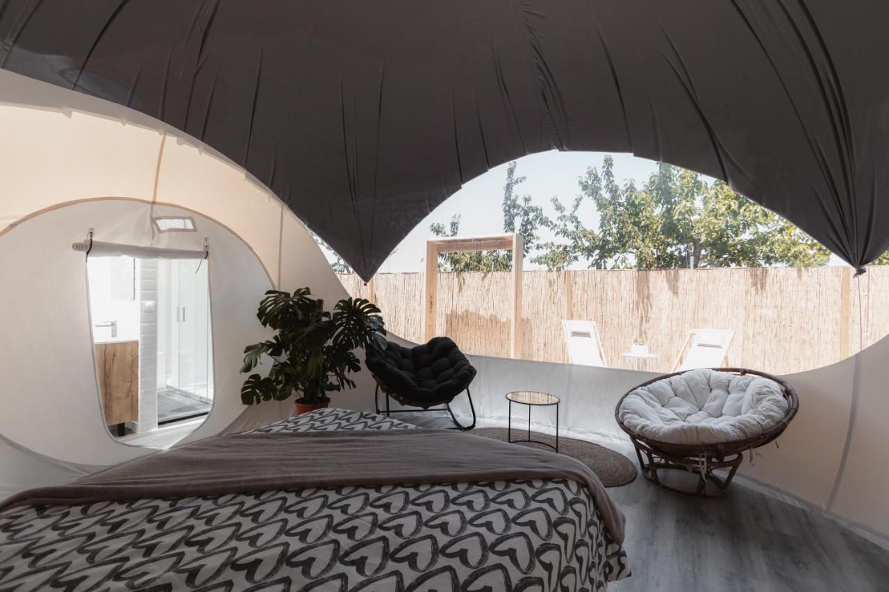 Fuente Del Lobo Glamping & Bungalows - Adults Only Pinos Genil Luaran gambar