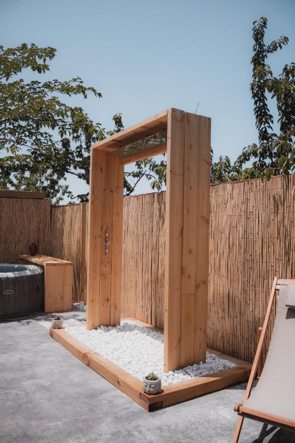Fuente Del Lobo Glamping & Bungalows - Adults Only Pinos Genil Luaran gambar